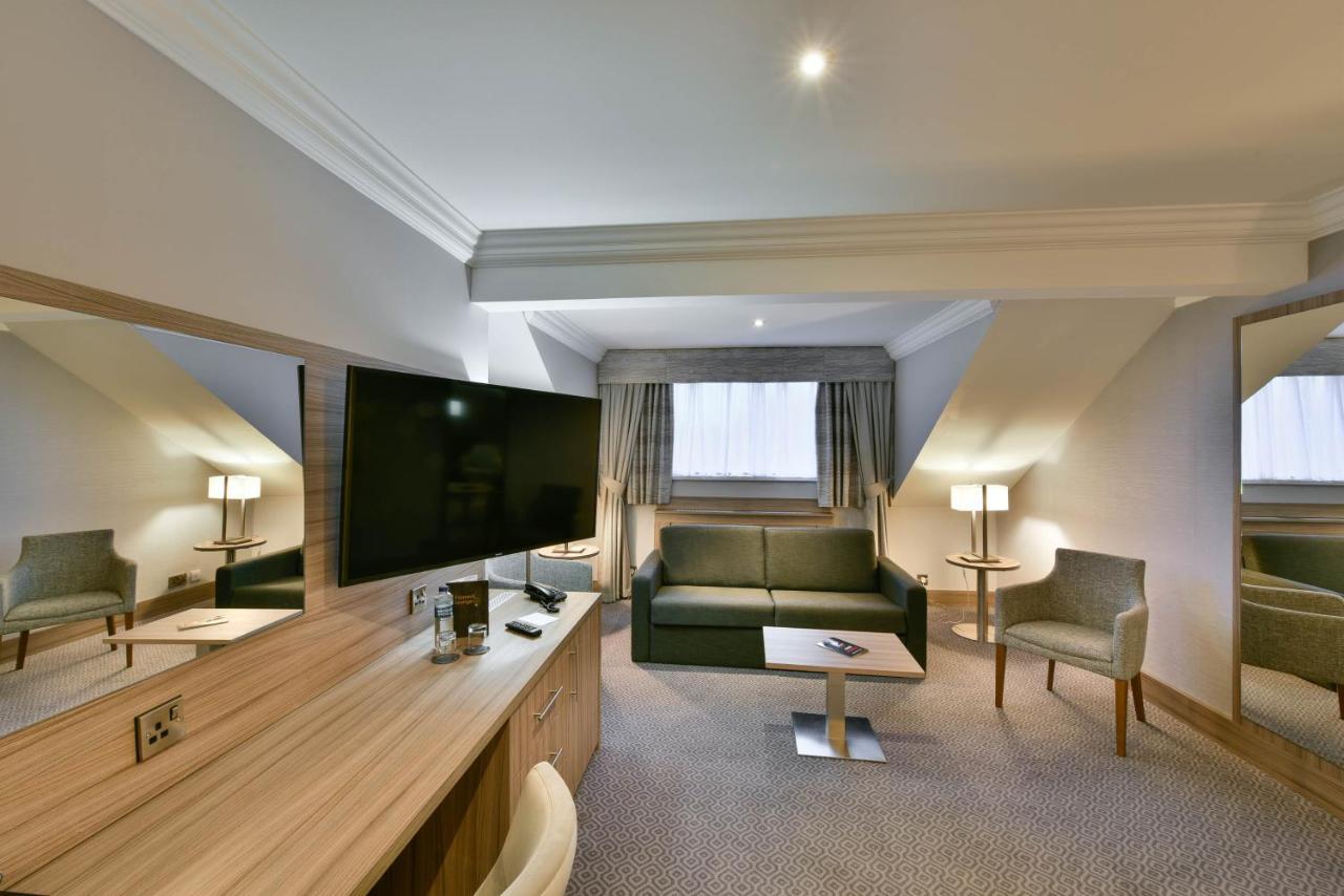 Holiday Inn - Manchester - Oldham By Ihg Failsworth Bagian luar foto