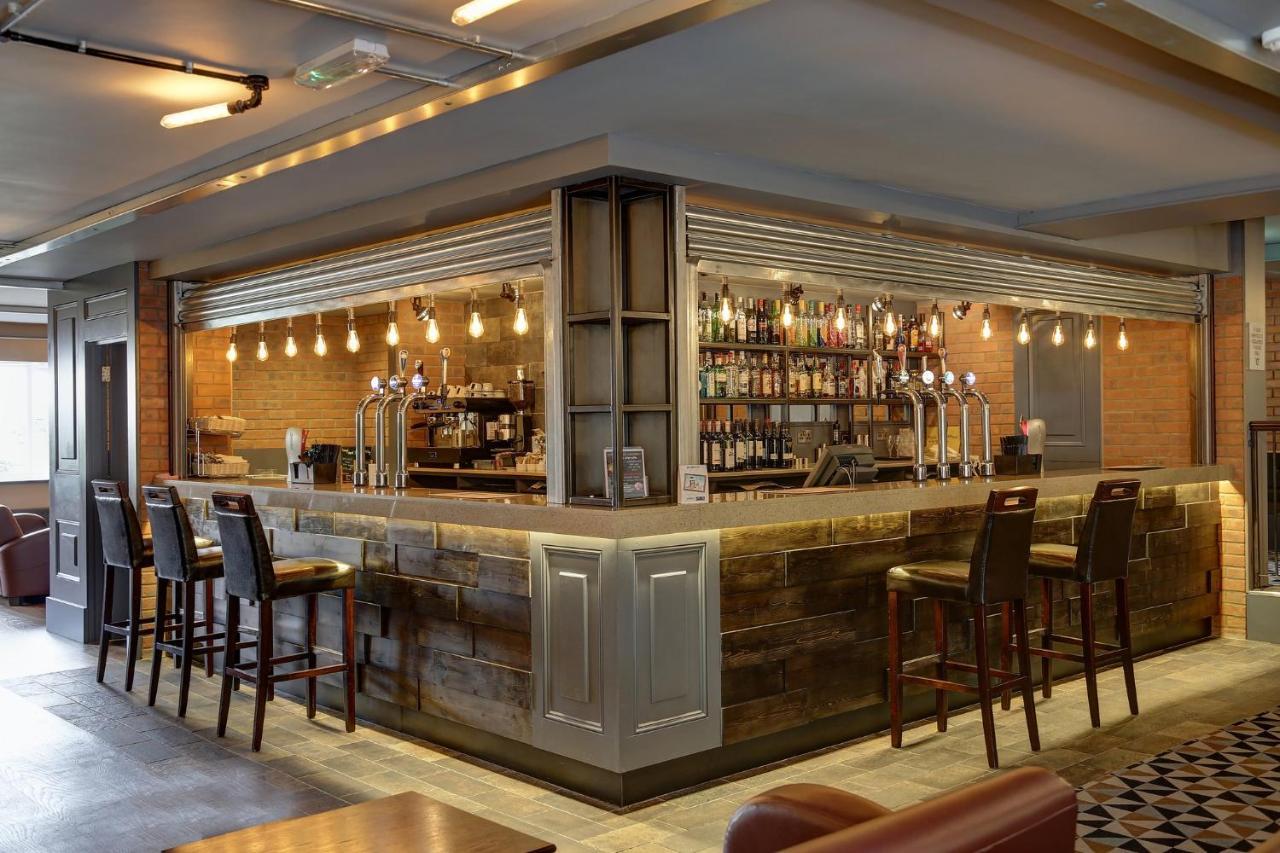 Holiday Inn - Manchester - Oldham By Ihg Failsworth Bagian luar foto
