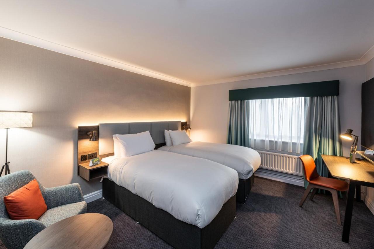 Holiday Inn - Manchester - Oldham By Ihg Failsworth Bagian luar foto