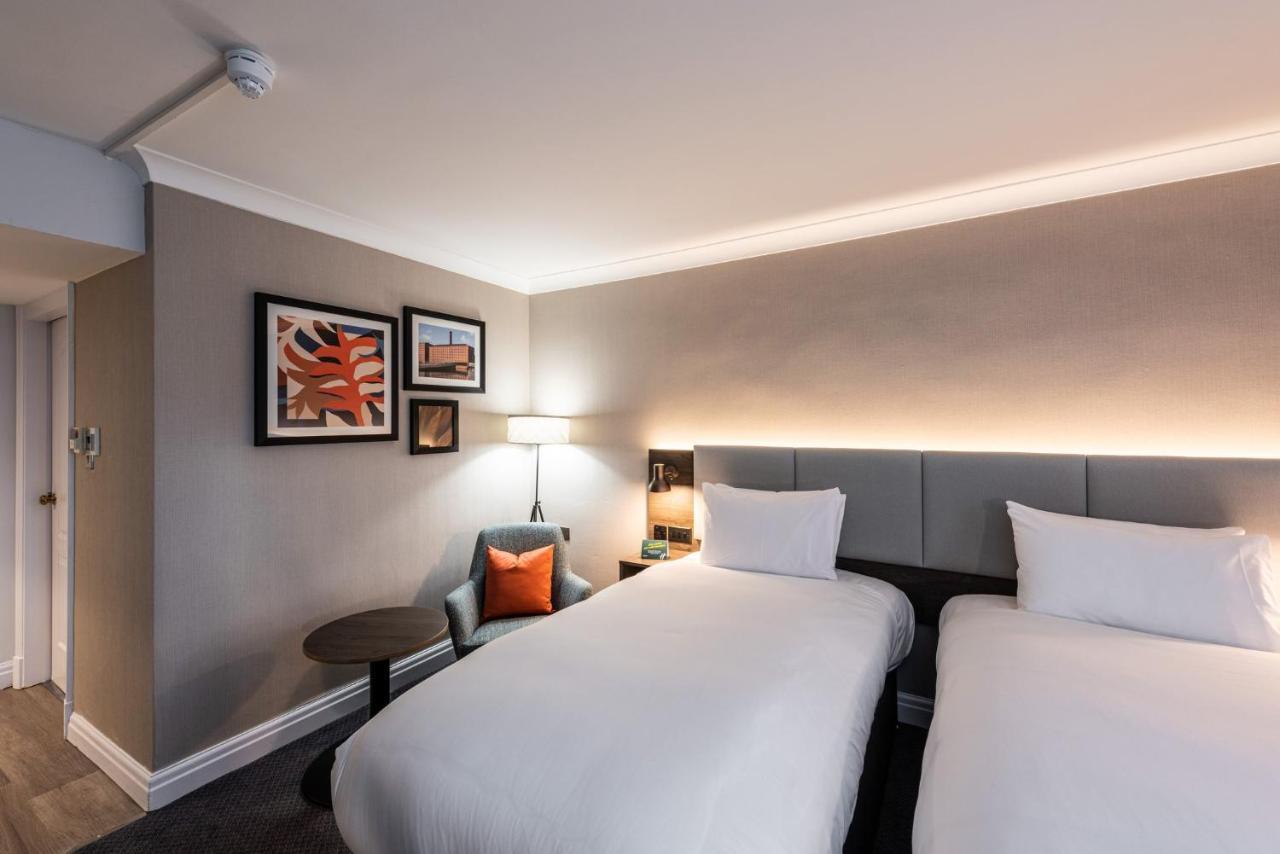 Holiday Inn - Manchester - Oldham By Ihg Failsworth Bagian luar foto