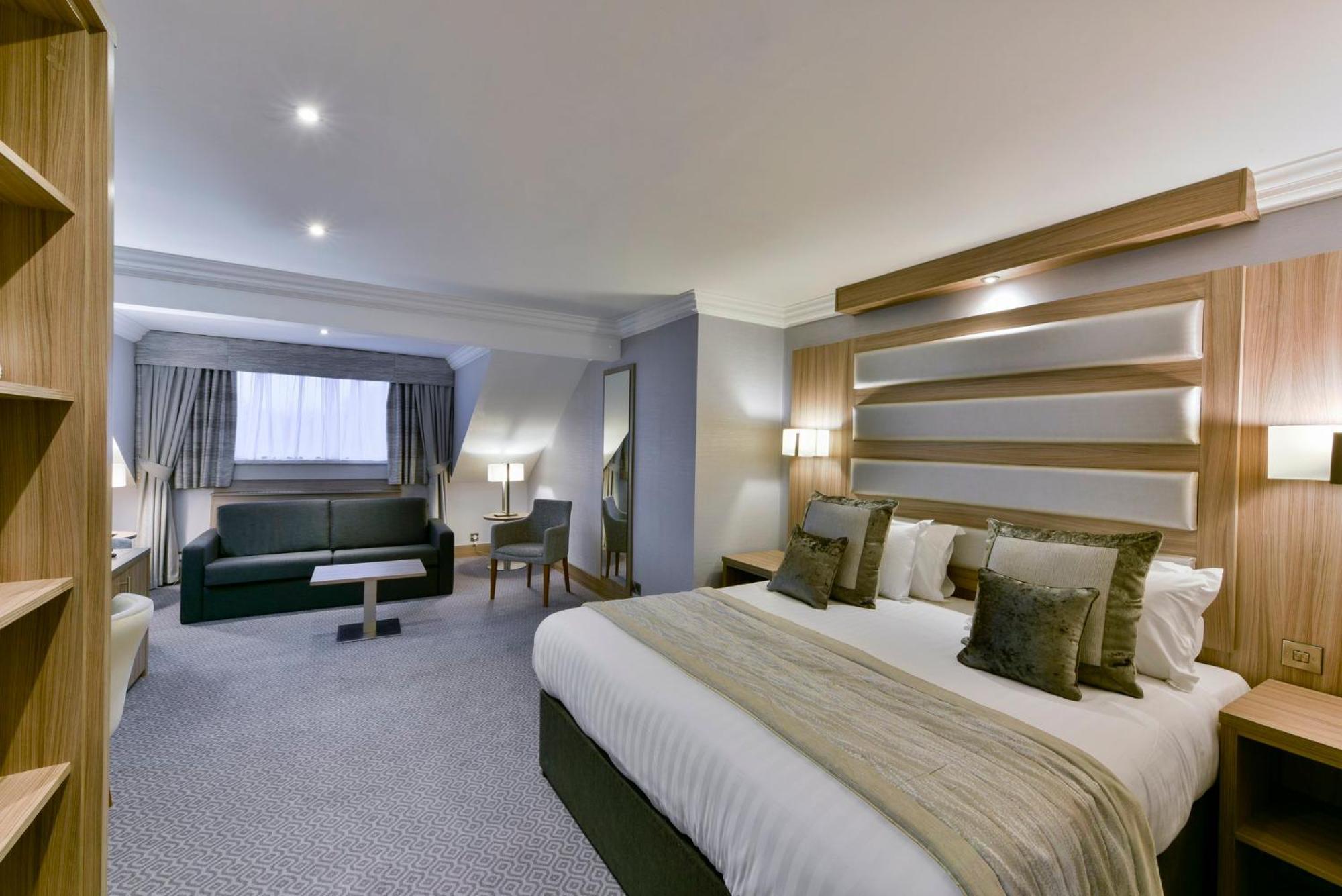 Holiday Inn - Manchester - Oldham By Ihg Failsworth Bagian luar foto
