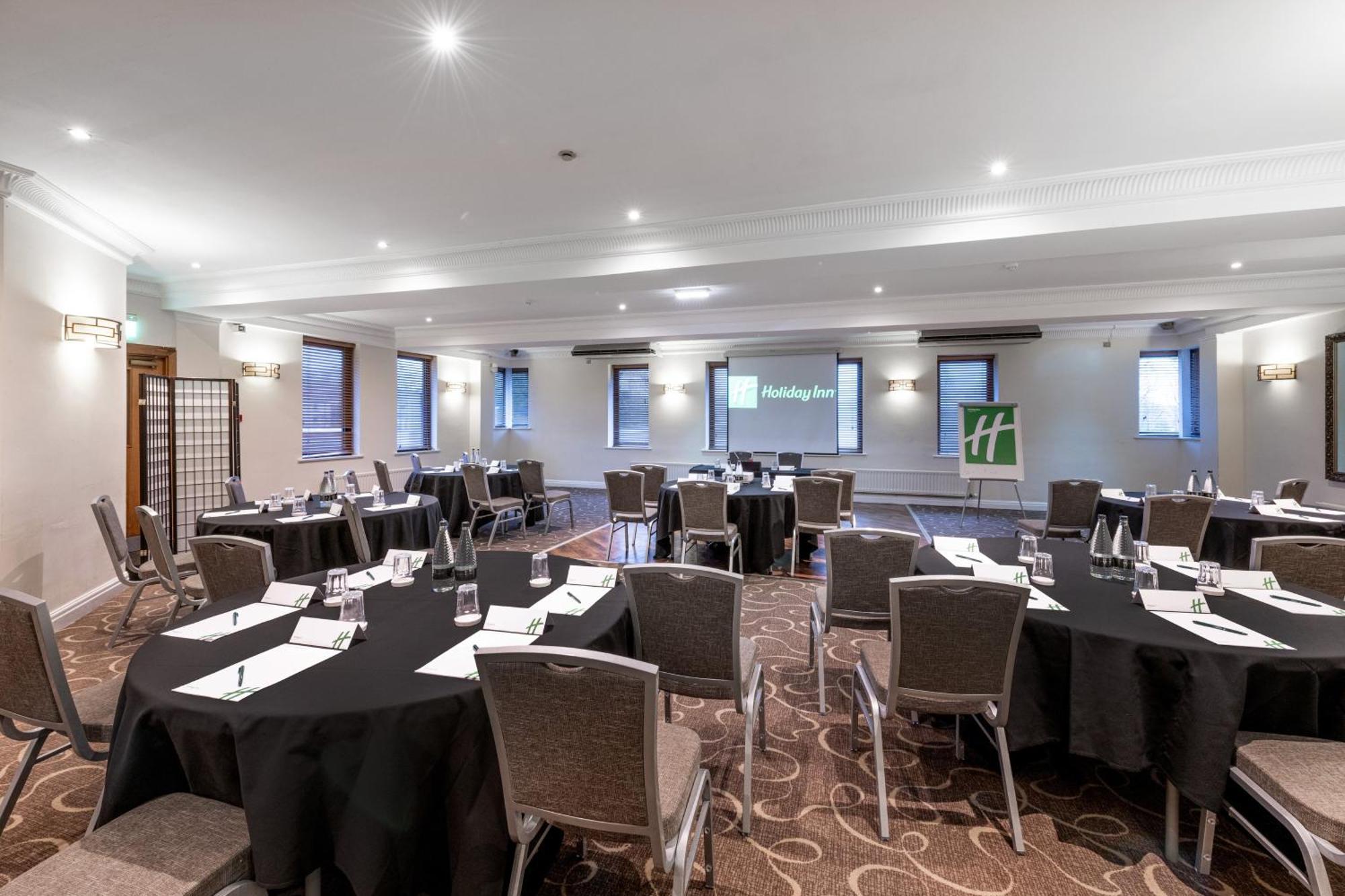 Holiday Inn - Manchester - Oldham By Ihg Failsworth Bagian luar foto