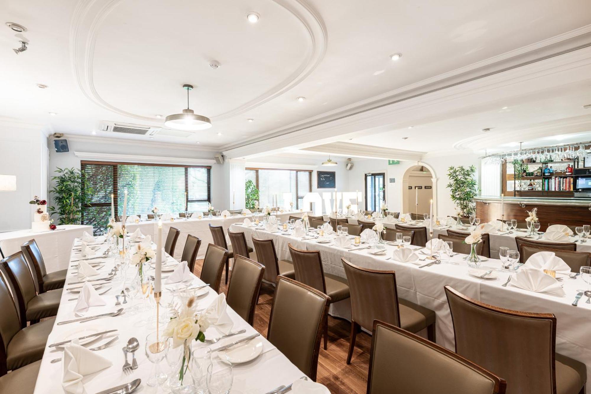 Holiday Inn - Manchester - Oldham By Ihg Failsworth Bagian luar foto