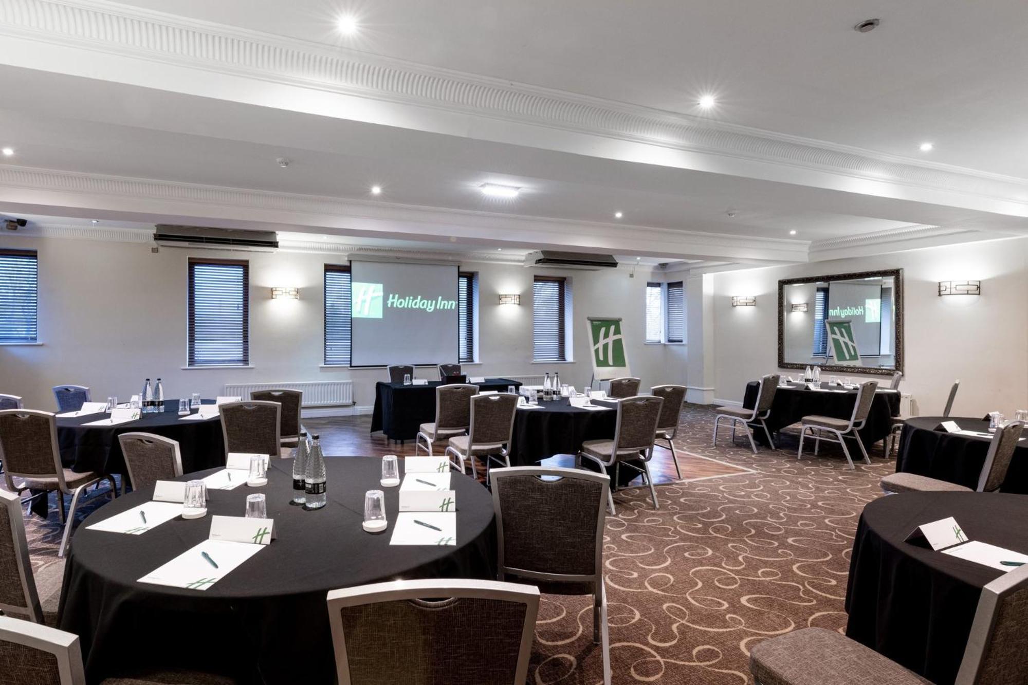 Holiday Inn - Manchester - Oldham By Ihg Failsworth Bagian luar foto